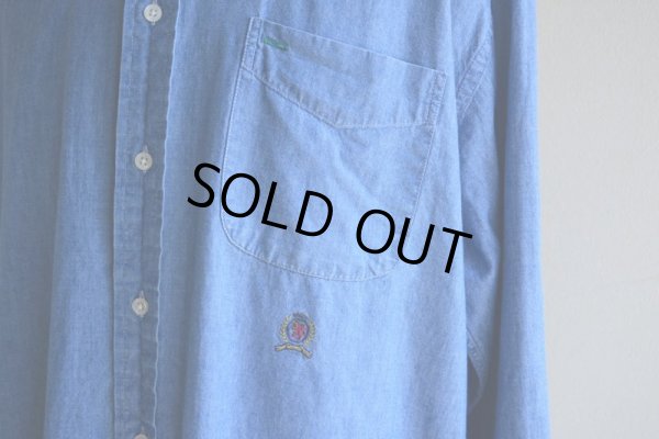 画像7: 1990s TOMMY JEANS シャンブレーシャツ  表記L