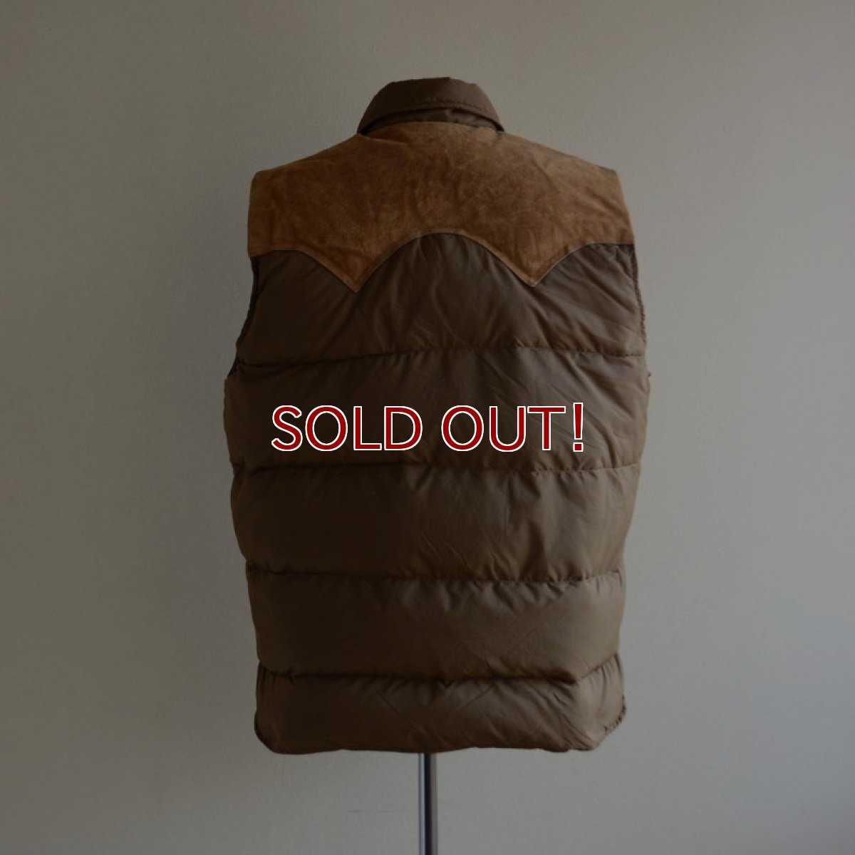 画像3: 1970s Woolrich レザーヨークダウンベスト　 表記L  (3)