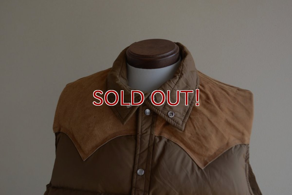 画像7: 1970s Woolrich レザーヨークダウンベスト　 表記L  (7)