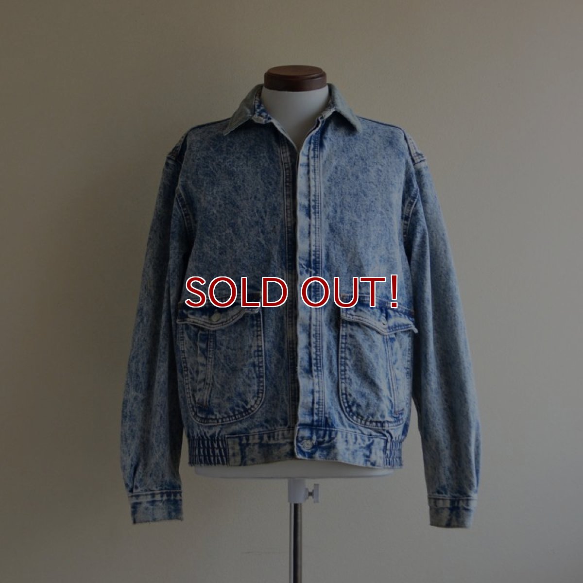 画像1: 1990s Levi's ケミカルデニムジャケット "デカパッチ"　 MADE IN USA　 表記XL  (1)
