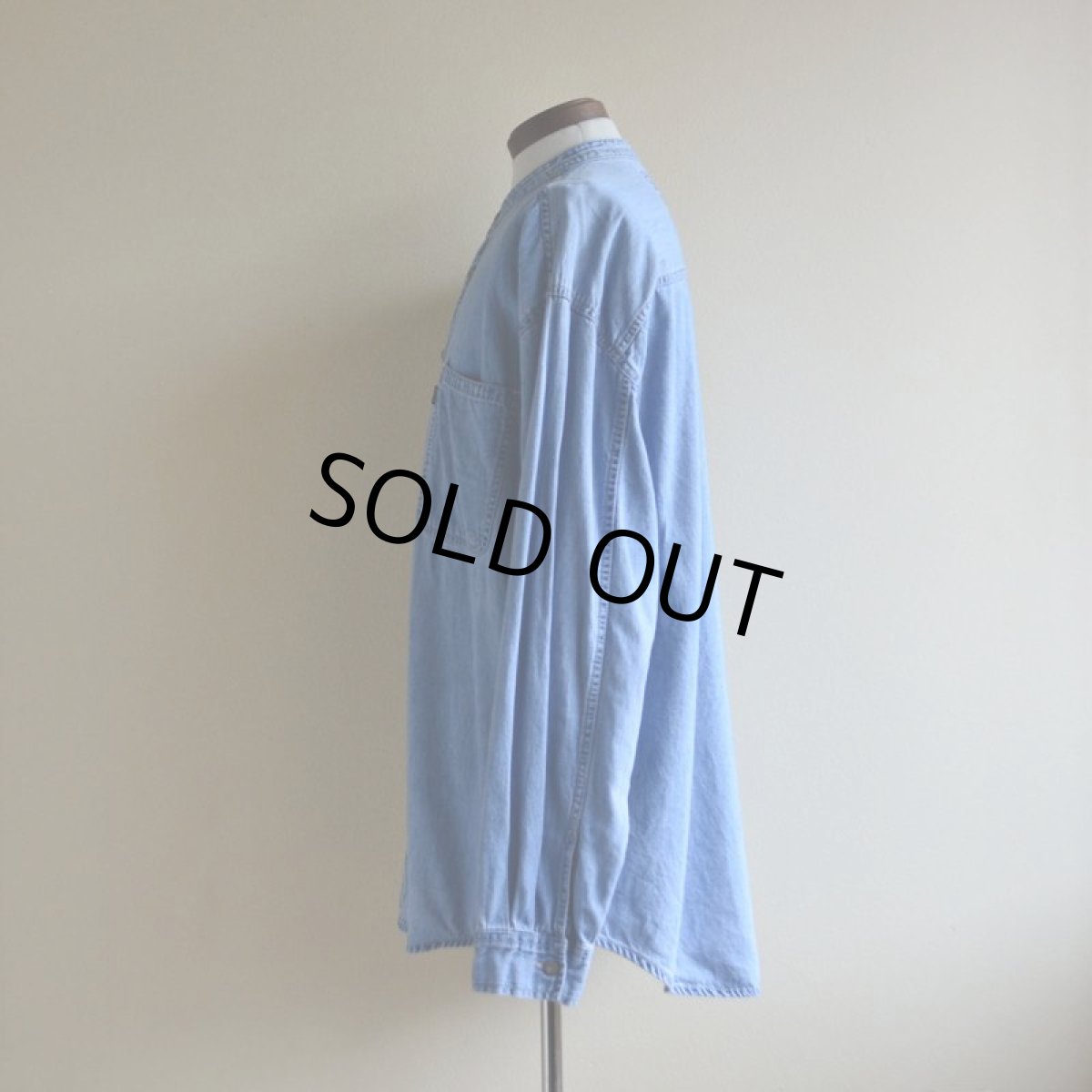 画像4: 1990s Levi's デニムバンドカラーシャツ　 表記L  (4)