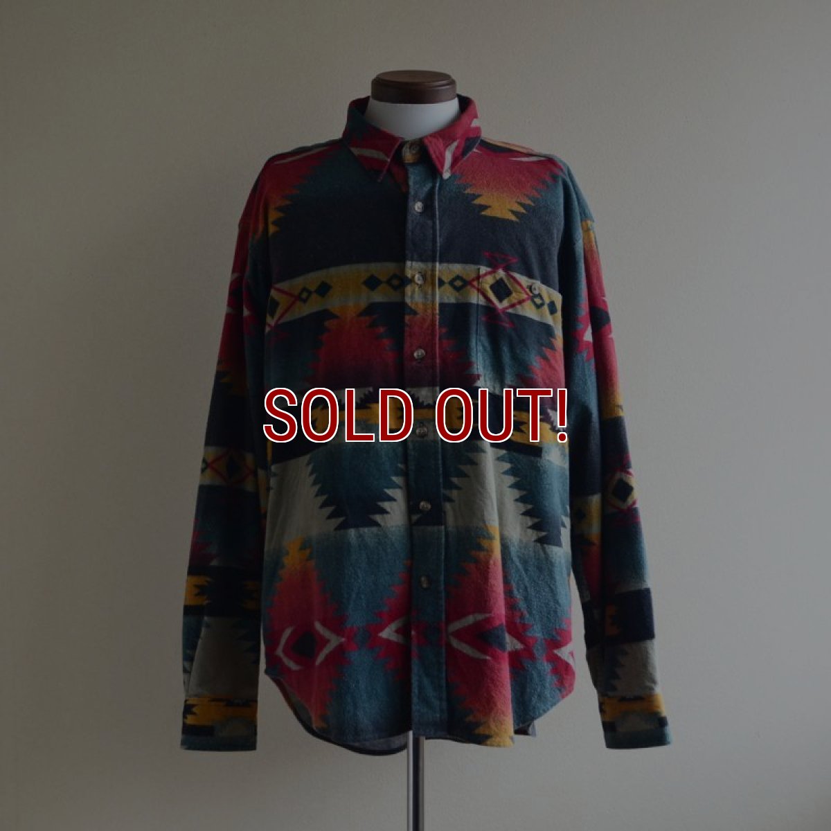 画像1: 1980s Woolrich ネイティブ柄シャモアクロスシャツ　 MADE IN USA　 実寸XL  (1)