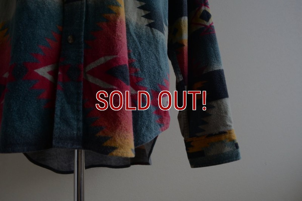 画像9: 1980s Woolrich ネイティブ柄シャモアクロスシャツ　 MADE IN USA　 実寸XL  (9)