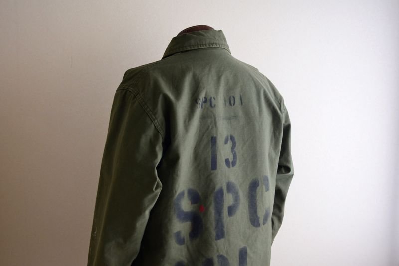 画像2: 1970s US.NAVY A-2デッキジャケット バックステンシル 表記MEDIUM(38-40)