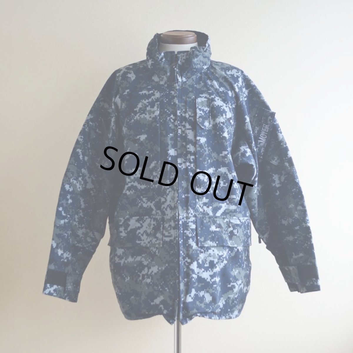 画像1: 2000s US.NAVY NWU TYPE1 ゴアテックスパーカー　 表記LARGE-SHORT  (1)