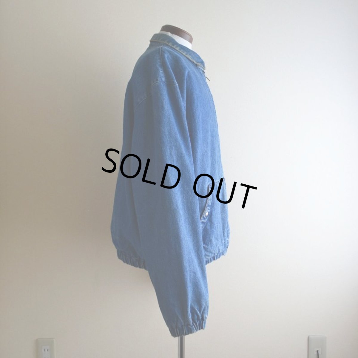 画像2: 1990s Polo by Ralph Lauren チンスト付きデニムジャケット　 MADE IN USA　 表記XL  (2)