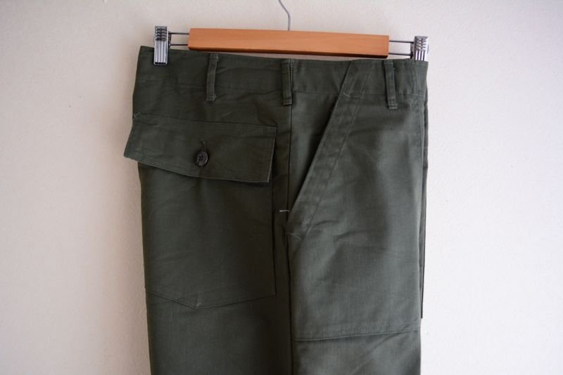 1970s US.ARMY OG507 ベイカーパンツ 表記34×33 - 古着屋HamburgCafe