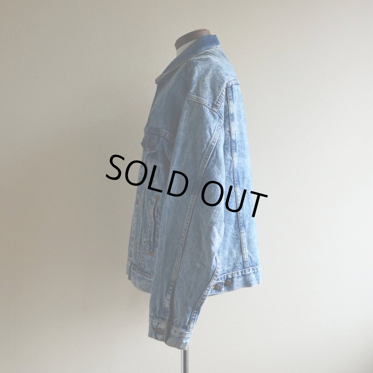 画像4: 1980s Levi's 70507-0219 ケミカルデニムジャケット　 MADE IN USA　 表記XL  (4)