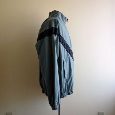 画像2: 2000s US.ARMY PFU ナイロントレーニングジャケット　 表記MEDIUM-LONG  (2)