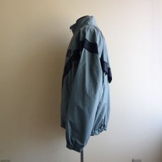 画像4: 2000s US.ARMY PFU ナイロントレーニングジャケット　 表記MEDIUM-LONG  (4)
