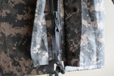画像15: 2000s US.ARMY ECWCS GEN2 ゴアテックスパーカー　 "ACU迷彩"　 表記SMALL-REGULAR  (15)