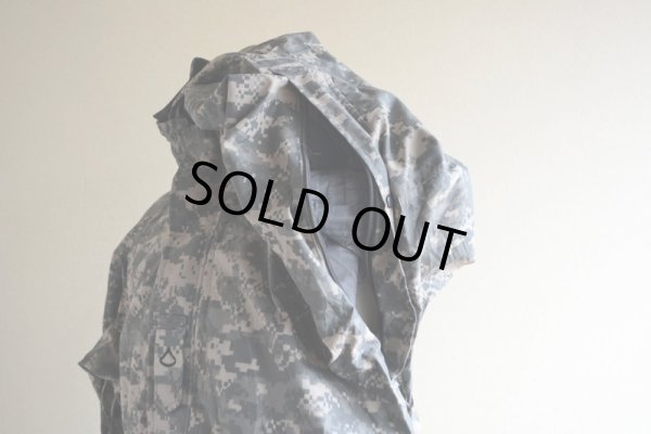 画像16: 2000s US.ARMY ECWCS GEN2 ゴアテックスパーカー  "ACU迷彩"  表記SMALL-REGULAR