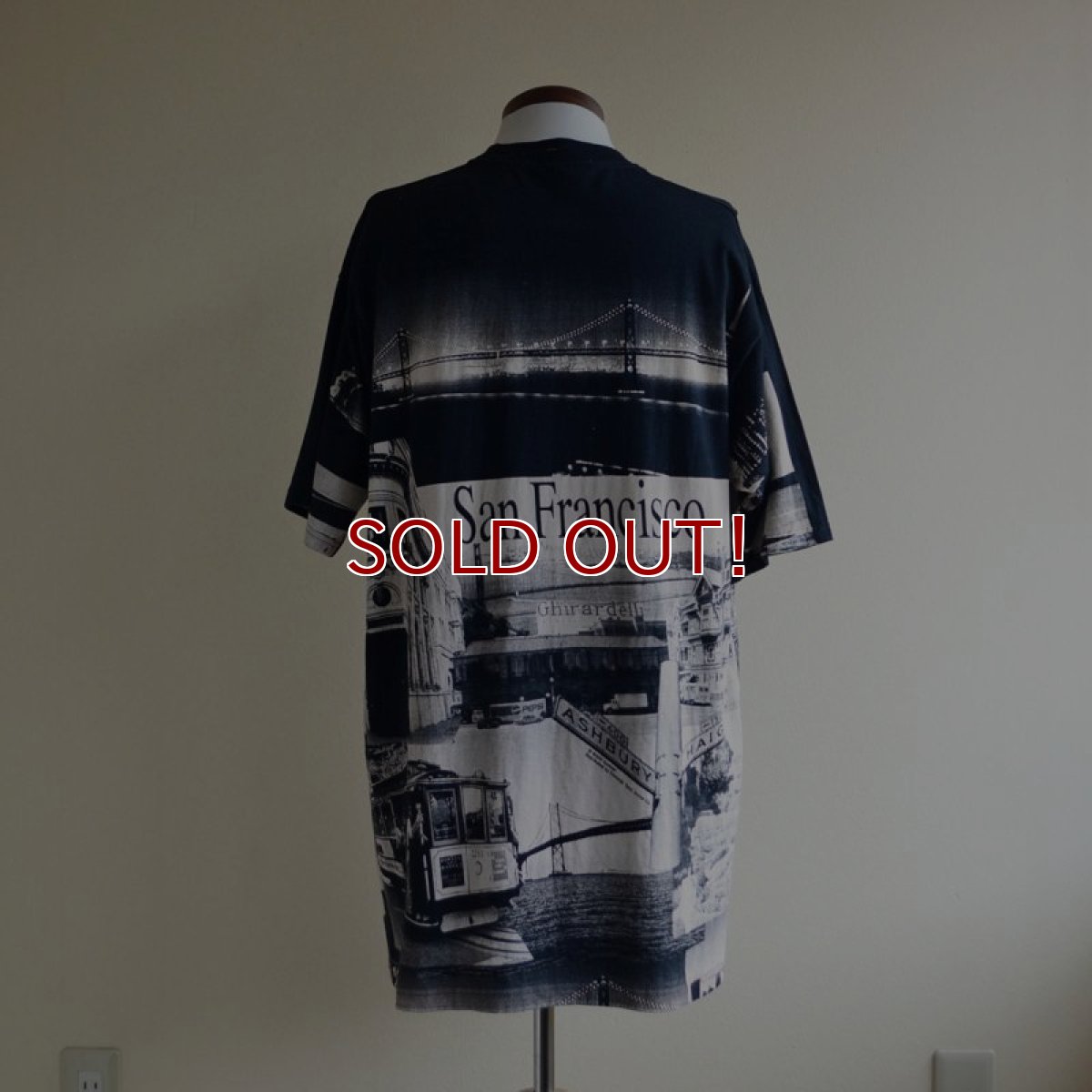 画像3: 1990-00s SAN FRANCISCO 総柄プリントTシャツ　 Edwards Teez　 表記XL  (3)