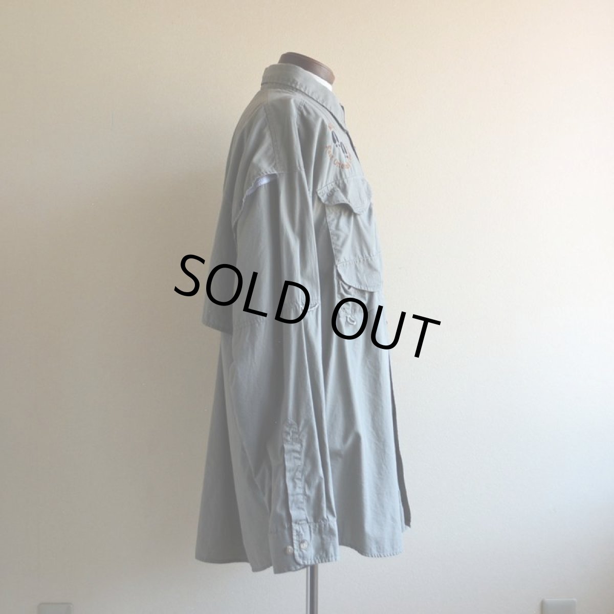 画像2: Columbia PFG フィッシングシャツ　 バック刺繍あり　 表記XL  (2)