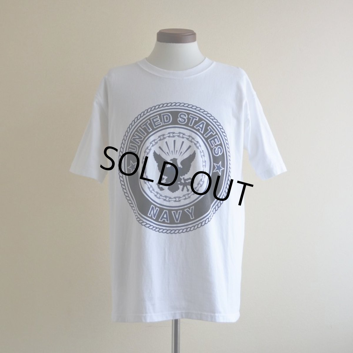 画像1: US.NAVY 両面プリントTシャツ　 "MADE IN USA"　 表記M  (1)