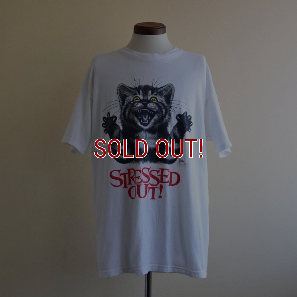 画像1: 1990-00s STRESSED OUT！ ネコTシャツ　 表記XL  (1)