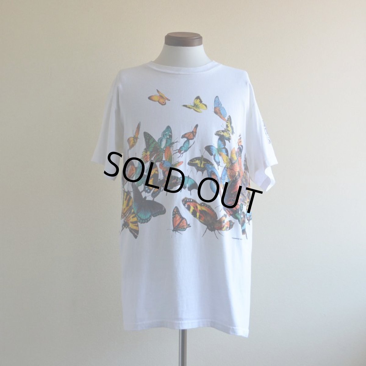画像1: 1990s HABITAT 蝶アートTシャツ　 "MADE IN USA"　 表記L  (1)