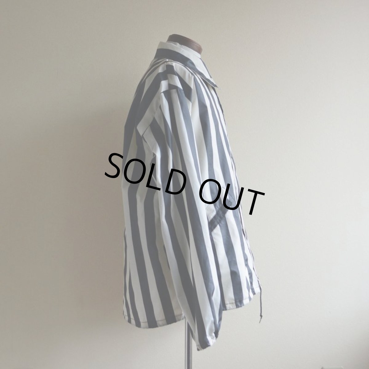 画像2: 1990s BUTWIN ナイロンコーチジャケット　 "MADE IN USA"　 表記L  (2)