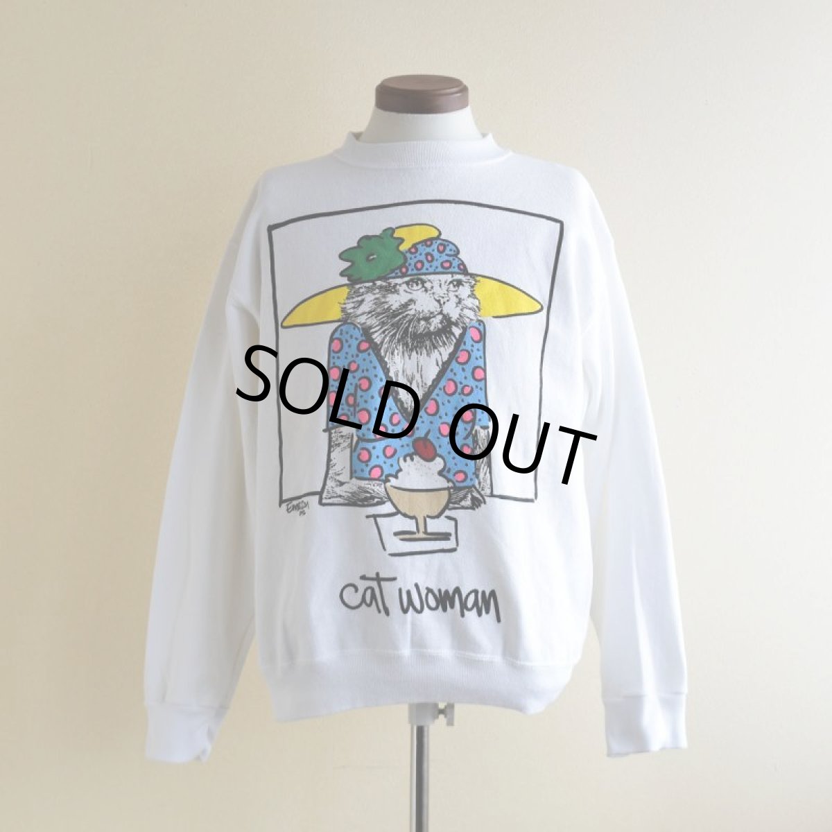 画像1: 1990s LISTEN HONEY 'cat woman' アートスウェット　 "MADE IN USA"　 表記M  (1)