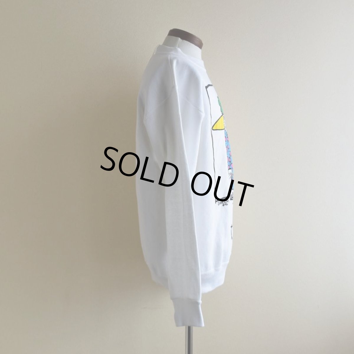 画像2: 1990s LISTEN HONEY 'cat woman' アートスウェット　 "MADE IN USA"　 表記M  (2)