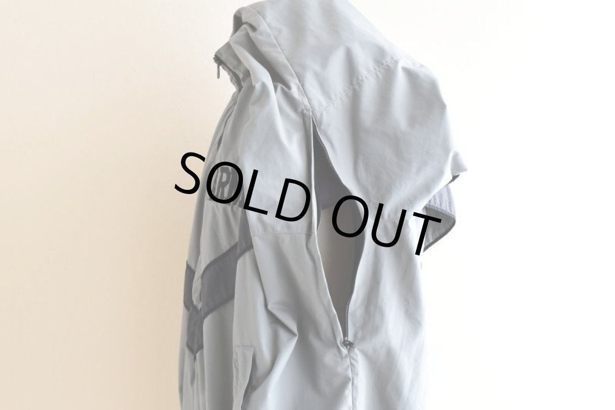 画像11: 2000s US.ARMY IPFU ナイロントレーニングジャケット　 表記LARGE-REGULAR  (11)