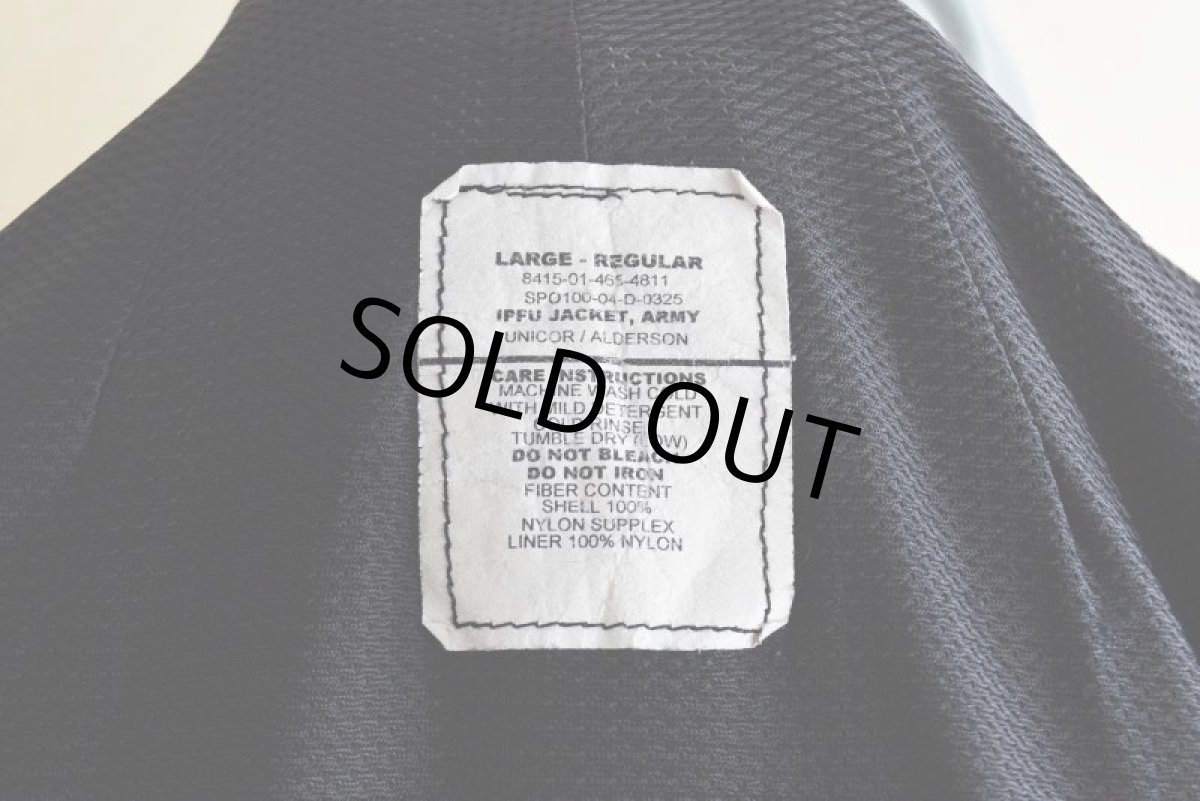 画像5: 2000s US.ARMY IPFU ナイロントレーニングジャケット　 表記LARGE-REGULAR  (5)