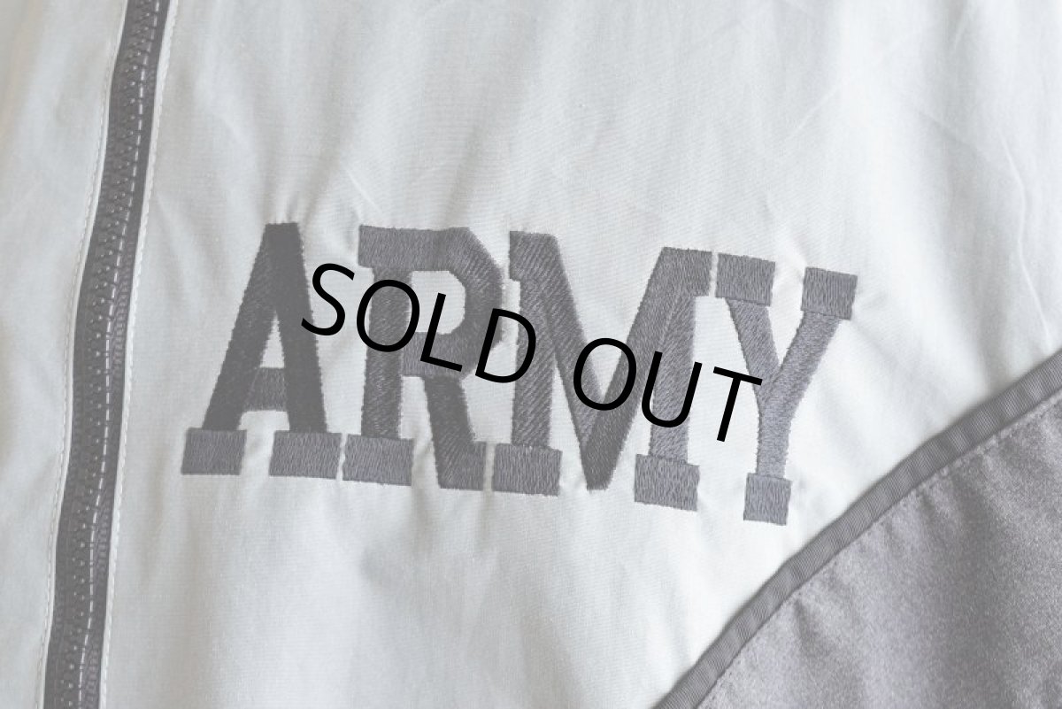 画像8: 2000s US.ARMY IPFU ナイロントレーニングジャケット　 表記MEDIUM-LONG  (8)