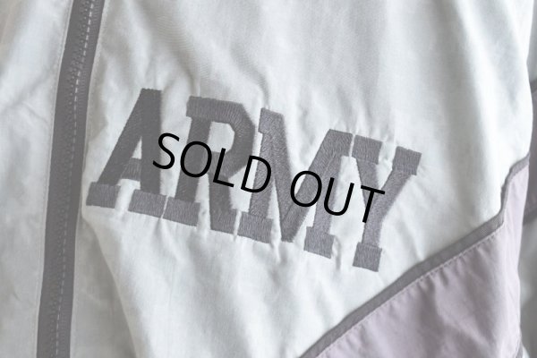 画像8: 2000s US.ARMY PFU ナイロントレーニングジャケット  "全面ACU迷彩リフレクト"  表記MEDIUM-REGULAR