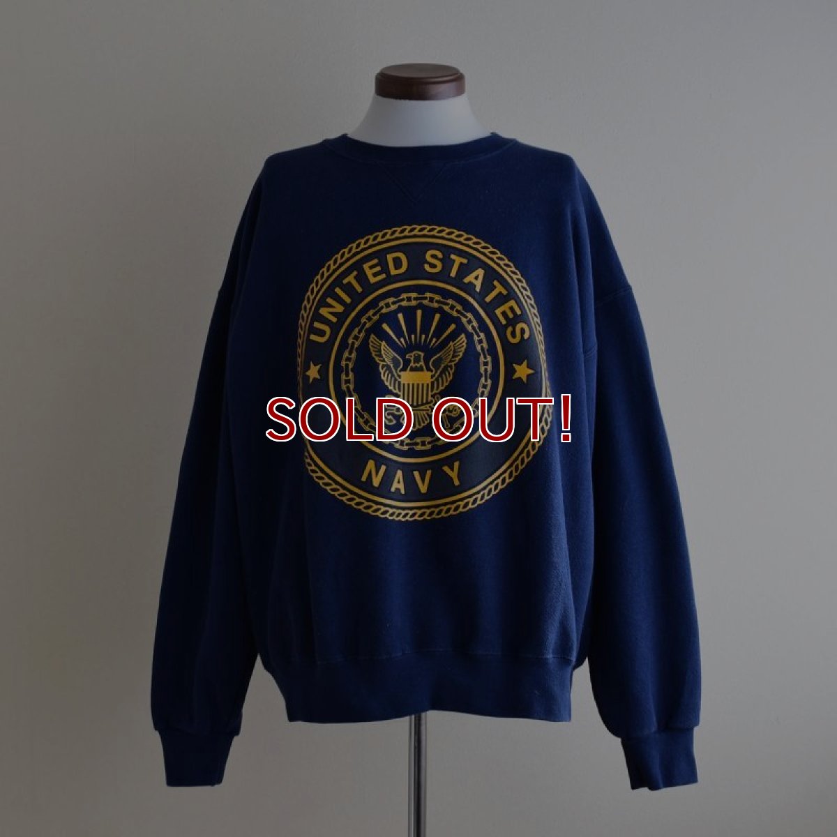 画像1: US.NAVY スウェット　 "MADE IN USA"　 表記XL  (1)