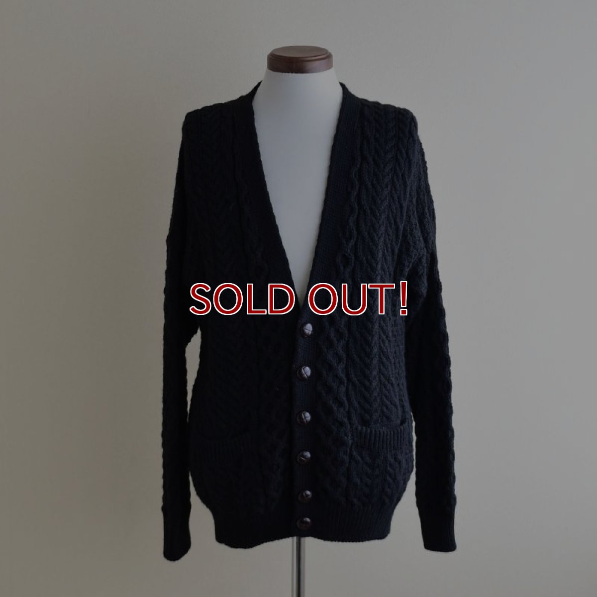 画像1: ARAN SWEATER MARKET フィッシャーマンニットカーディガン　 "MADE IN IRELAND"　 表記M  (1)