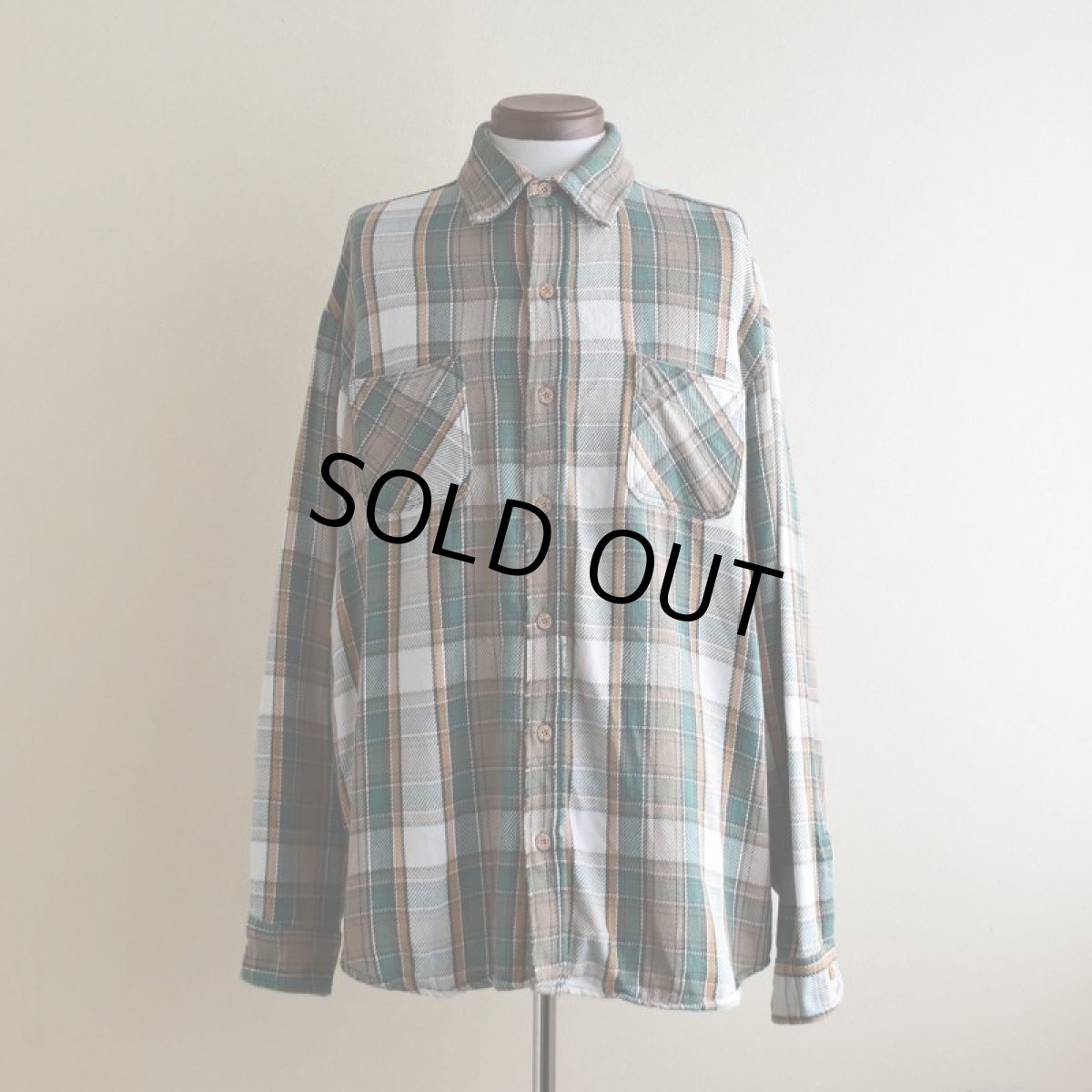 画像1: 1970s BIG MAC ヘビーネルシャツ　 "MADE IN USA"　 表記XL-TALL  (1)