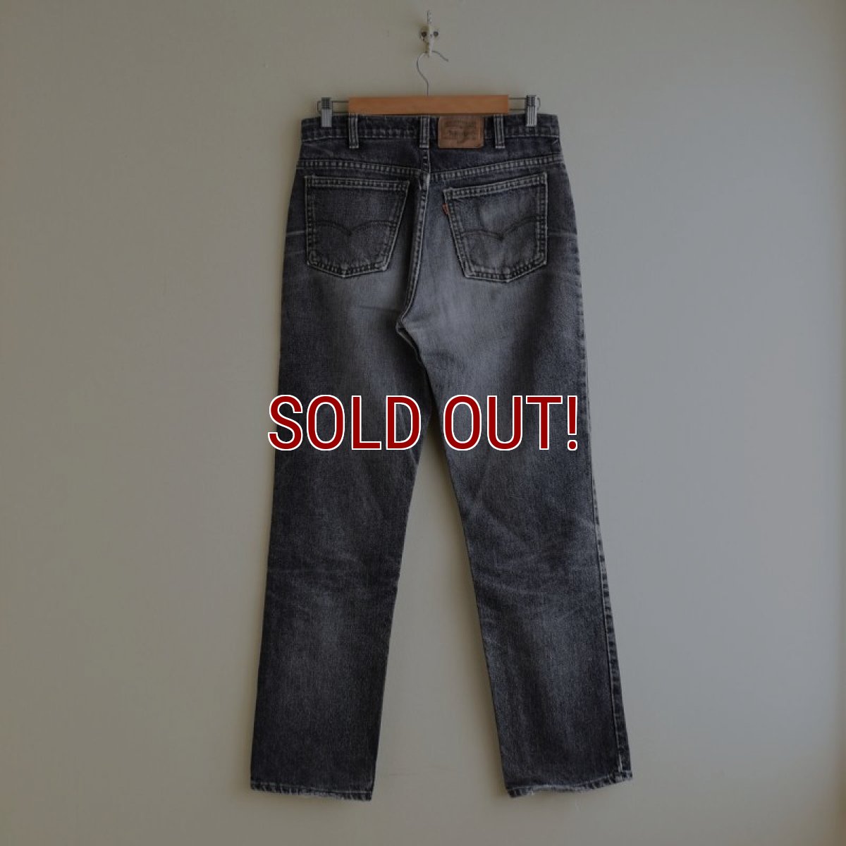 画像2: 1990s Levi's 619 ブラックデニム　  "MADE IN CANADA"　 表記W32 L32  (2)