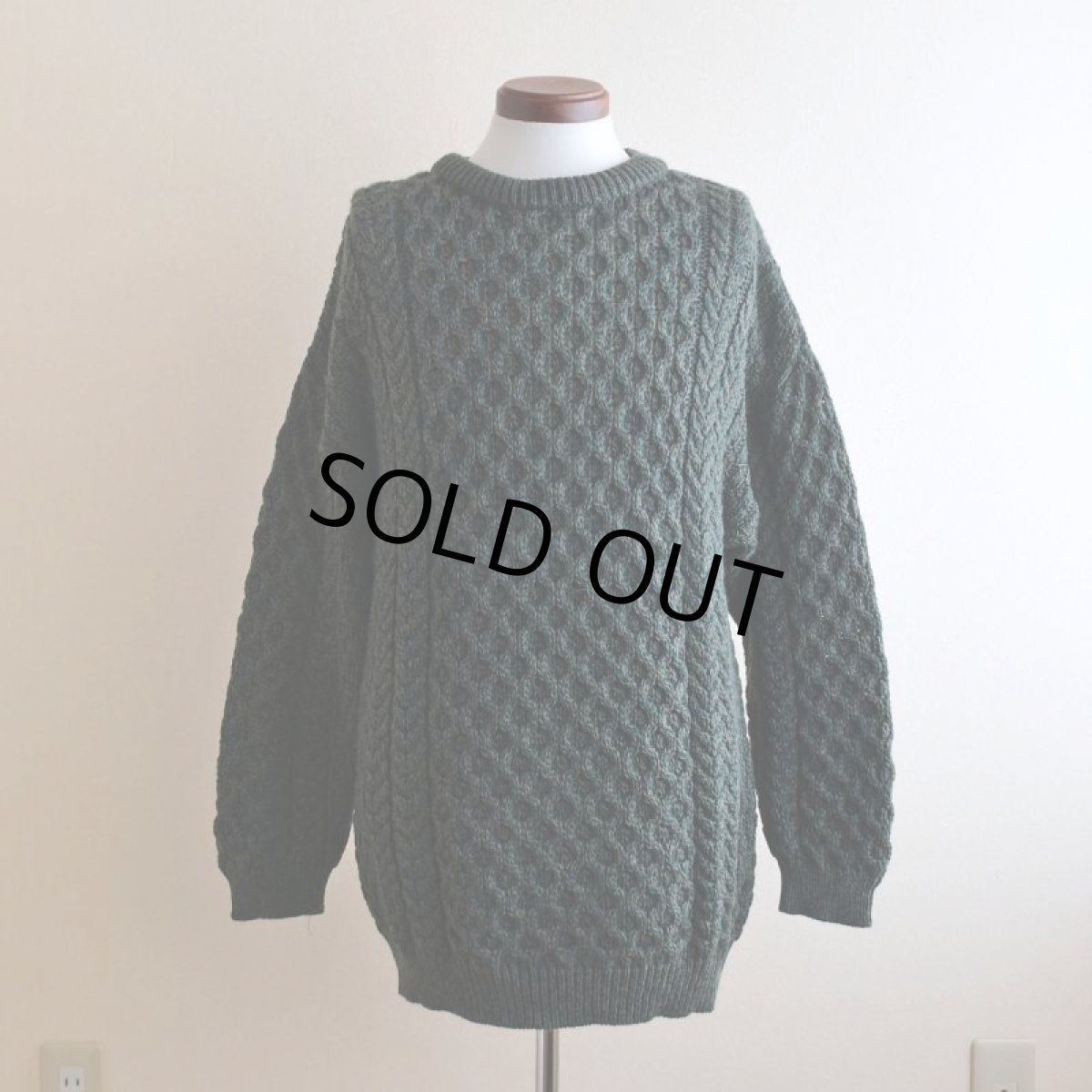 画像1: ARANCRAFTS フィッシャーマンセーター　  "MADE IN IRELAND"　 表記L  (1)