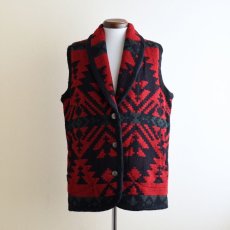 画像1: 1990s Woolrich ネイティブ柄ウールラグベスト　  "MADE IN USA"　 表記M  (1)