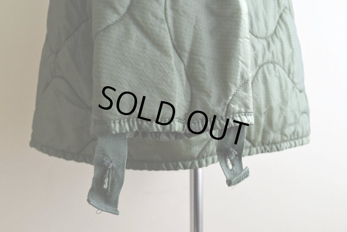 画像8: 2000s US.ARMY M-65 キルティングライナージャケット　 表記LARGE  (8)