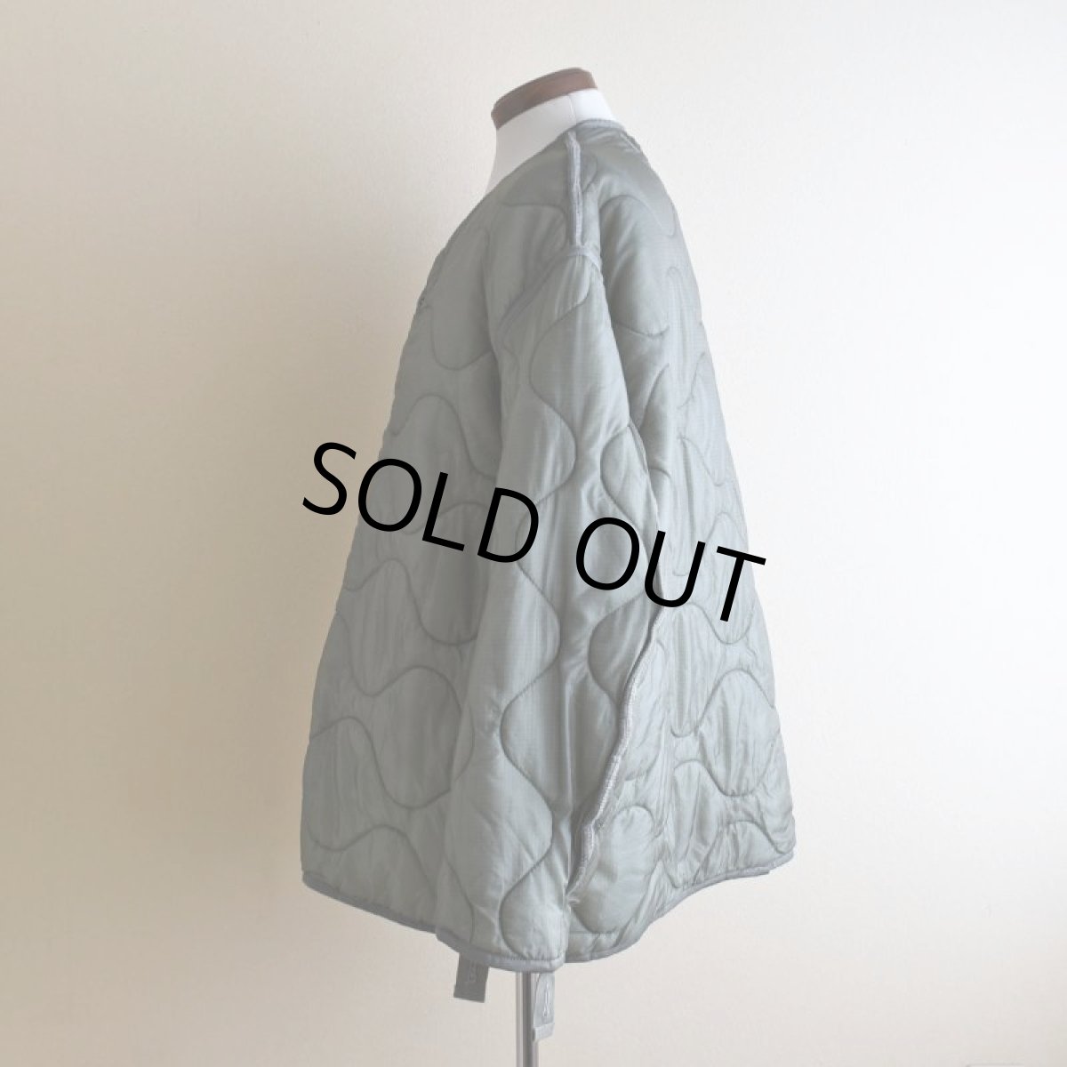 画像4: 2000s US.ARMY M-65 キルティングライナージャケット　 表記X-LARGE  (4)