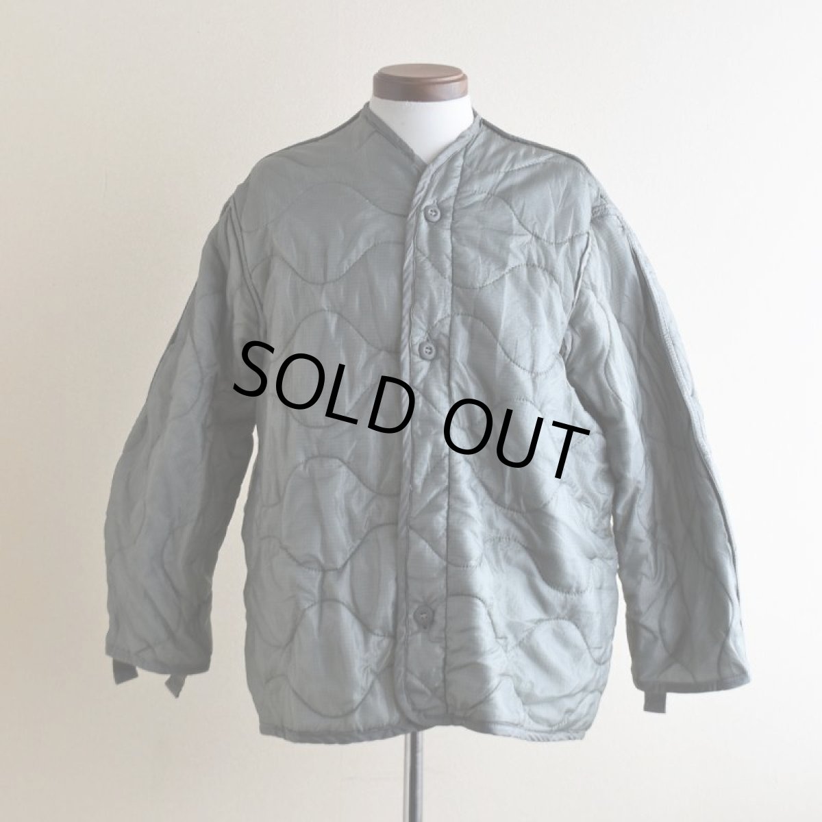 画像1: 2000s US.ARMY M-65 キルティングライナージャケット　 表記MEDIUM  (1)