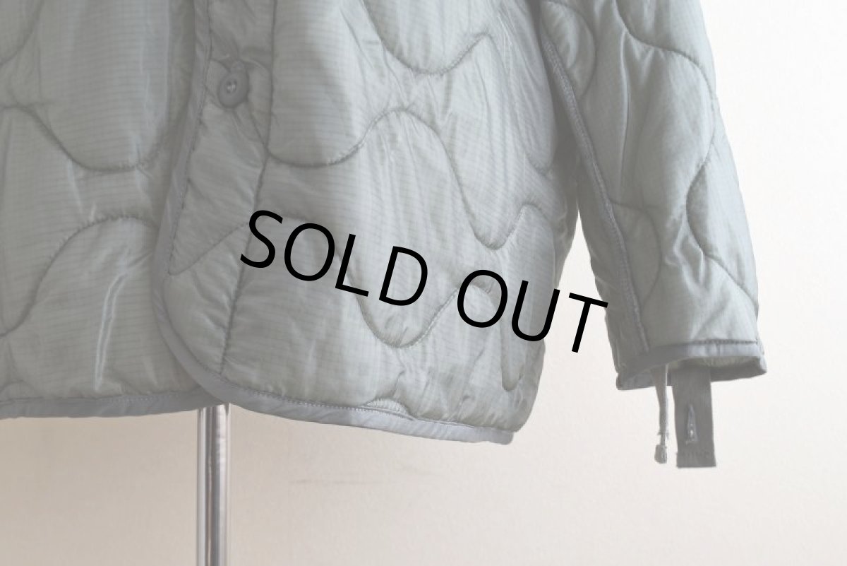 画像8: 2000s US.ARMY M-65 キルティングライナージャケット　 表記X-LARGE  (8)