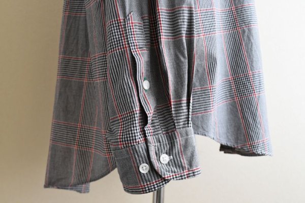 画像10: 1990s TOMMY HILFIGER ボタンダウンシャツ  表記XL