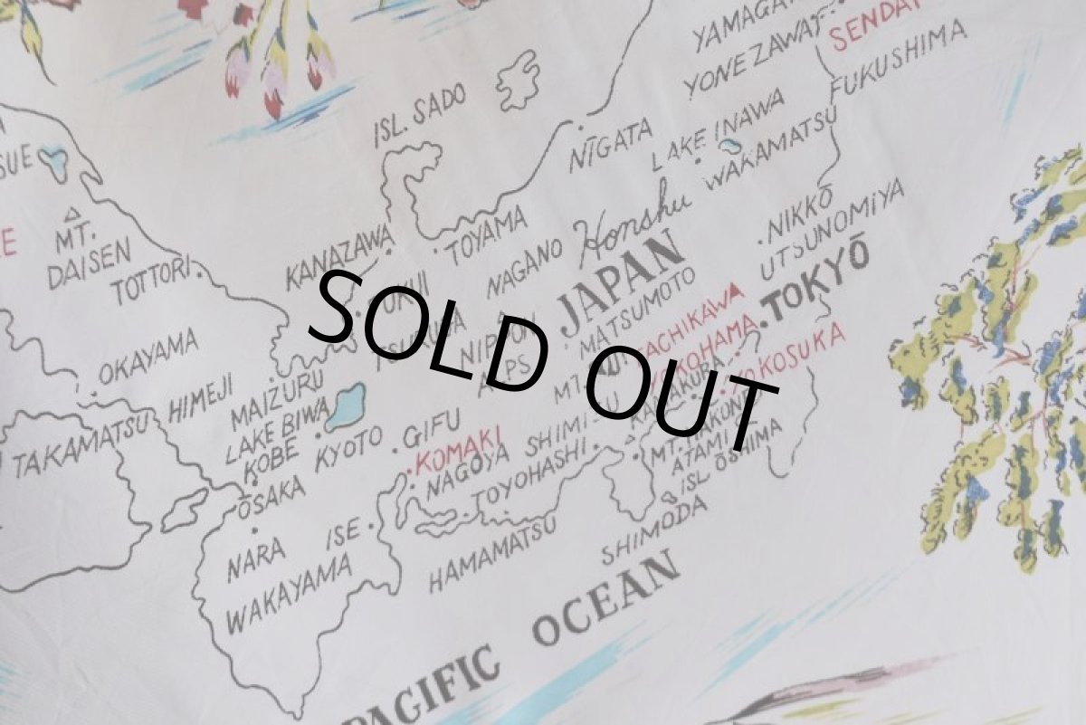 画像4: JAPAN スーベニアシルクスカーフ　 実寸67cm×71cm  (4)