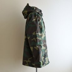 画像2: 1990s US.ARMY ECWCS GEN1 ゴアテックスパーカー　 表記MEDIUM-REGULAR  (2)