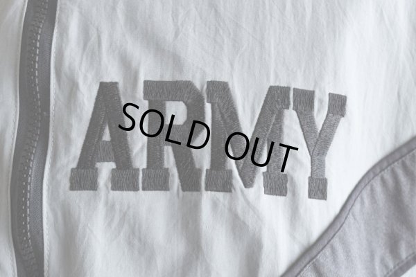 画像9: 1990s US.ARMY IPFU ナイロントレーニングジャケット  表記MEDIUM-REGULAR