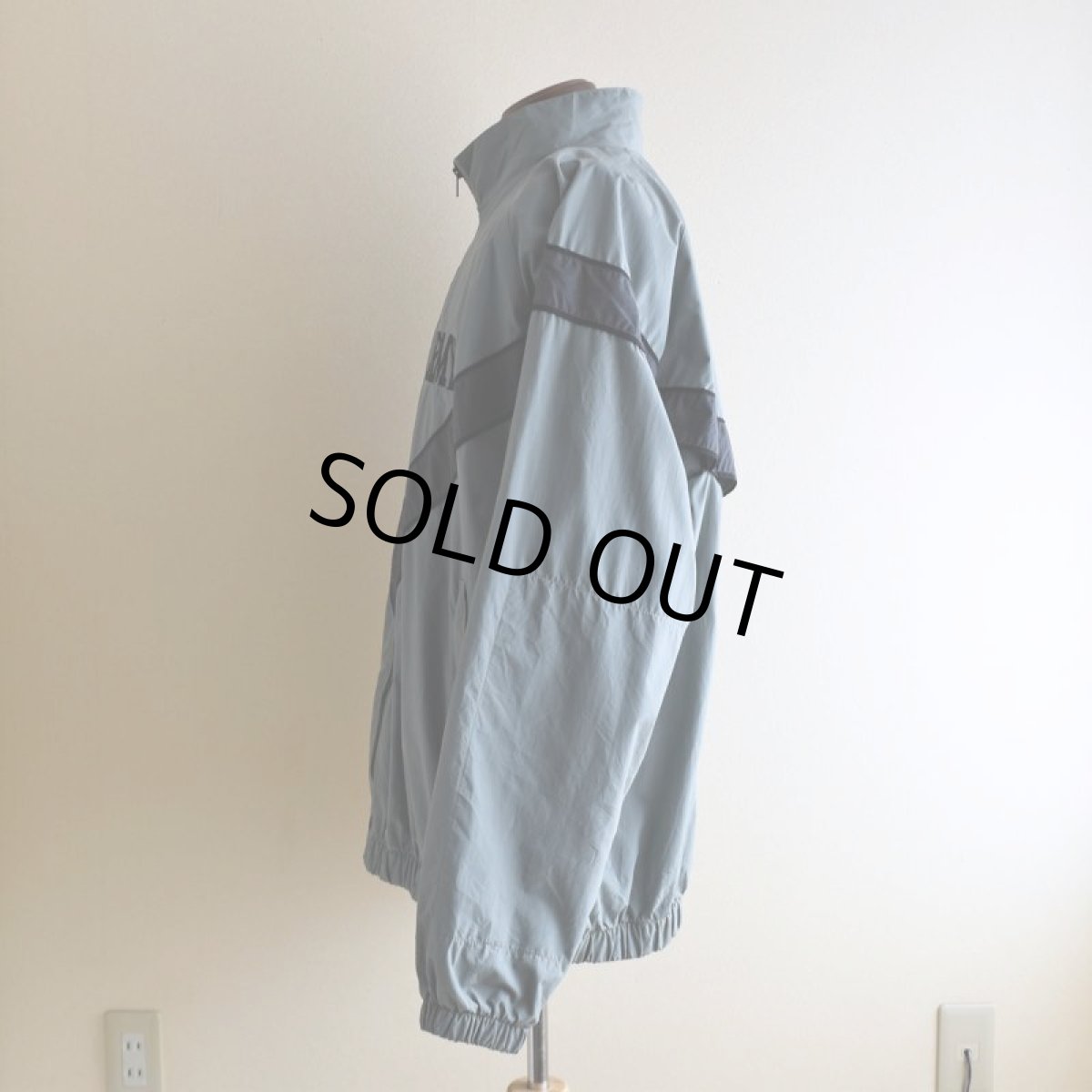 画像4: 1990s US.ARMY IPFU ナイロントレーニングジャケット　 表記LARGE-LONG  (4)