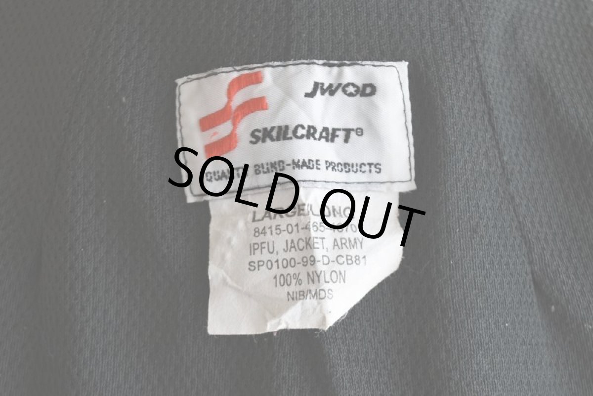 画像5: 1990s US.ARMY IPFU ナイロントレーニングジャケット　 表記LARGE-LONG  (5)