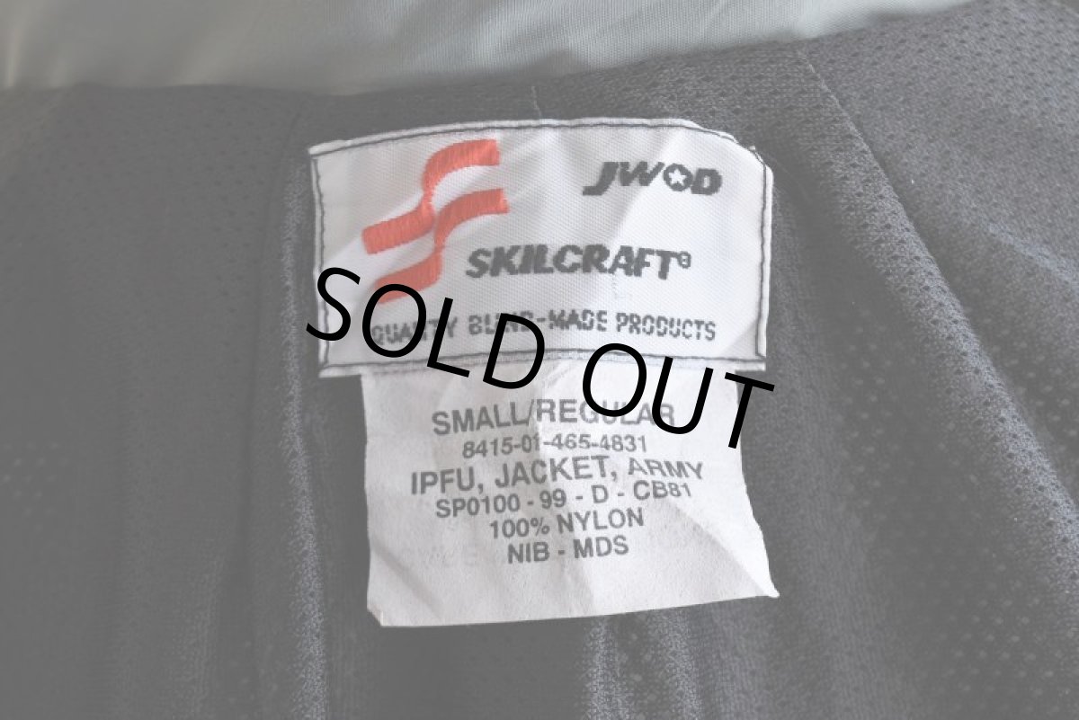 画像5: 1990s US.ARMY IPFU ナイロントレーニングジャケット　 表記SMALL-REGULAR  (5)