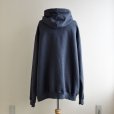 画像3: Carhartt スウェットパーカー　 表記2XL 