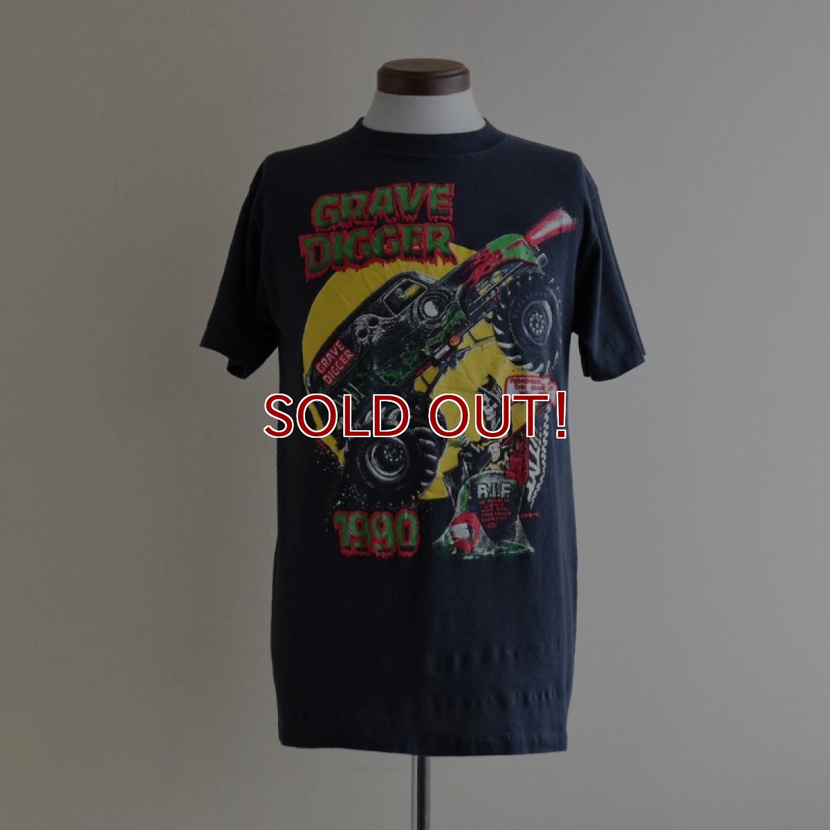 画像1: 1990s GRAVE DIGGER プリントTシャツ　 "MADE IN USA"　 表記L  (1)