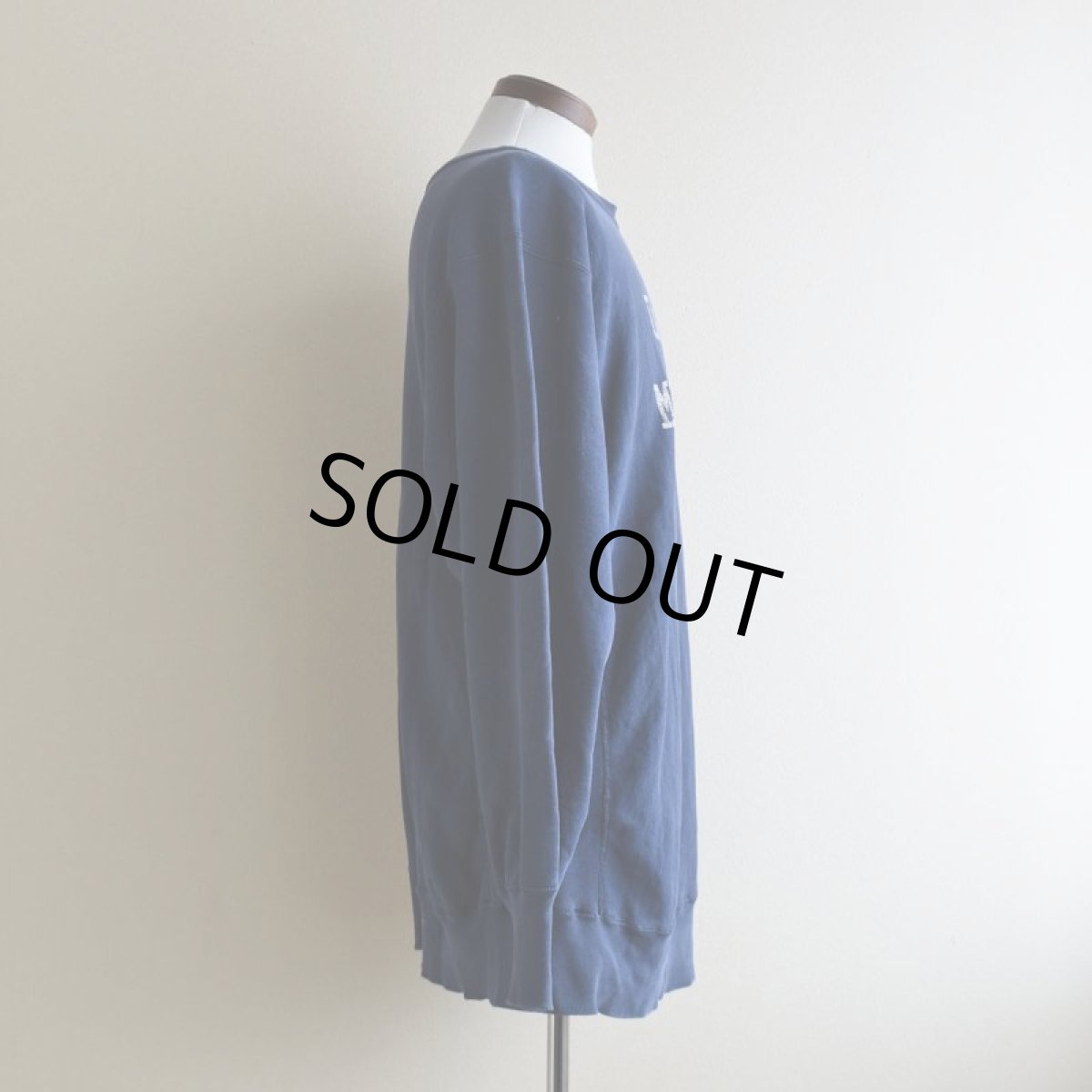 画像2: 1980s Champion リバースウィーブスウェット　 "UNIVERSITY OF MASSACHUSETTS"　 表記XXL  (2)