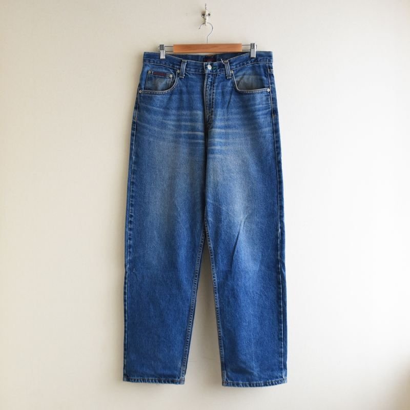 TOMMY HILFIGER デニムパンツ 