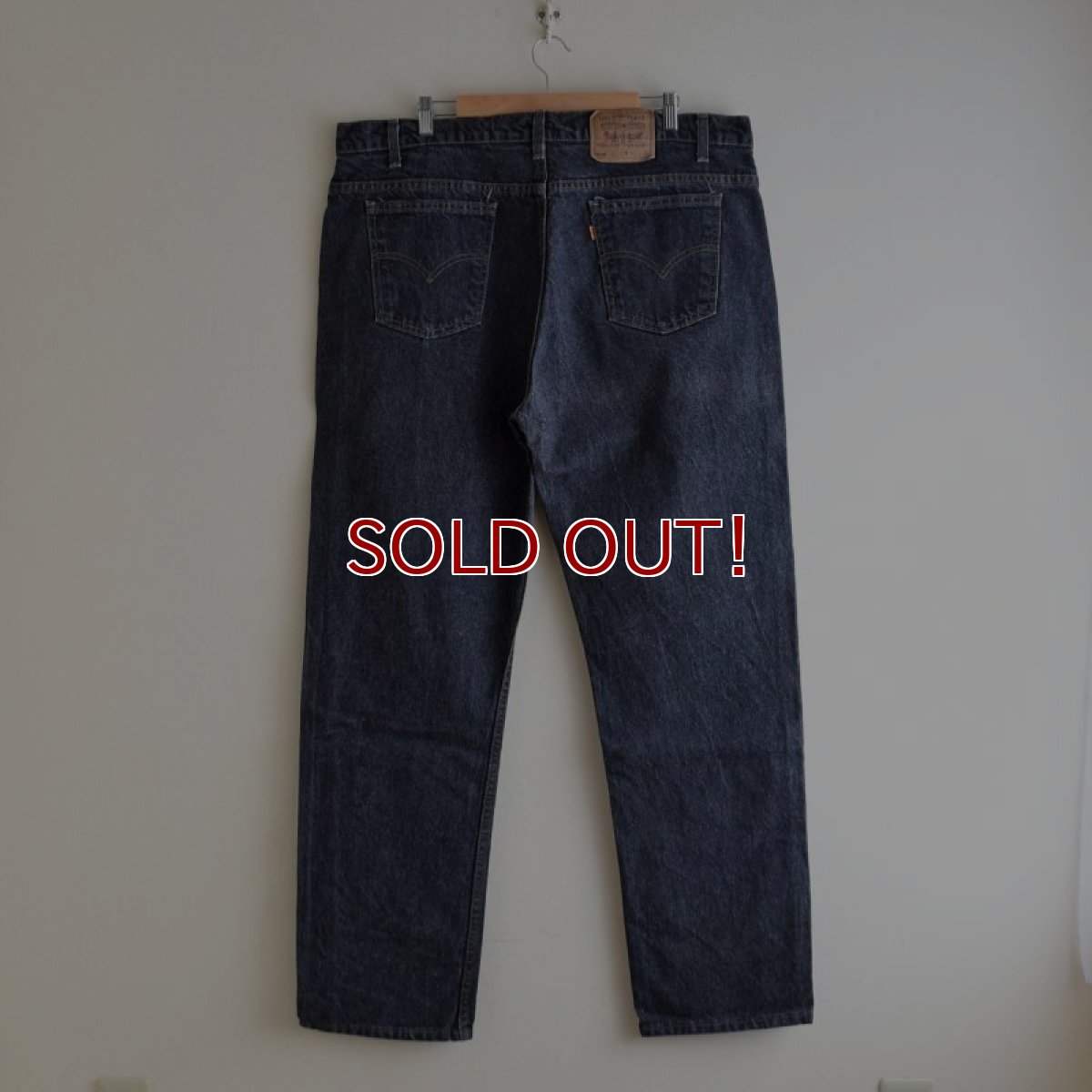 画像2: 1990s Levi's 505-0259 先染めブラックデニム　 "MADE IN USA"　 表記W42 L32  (2)